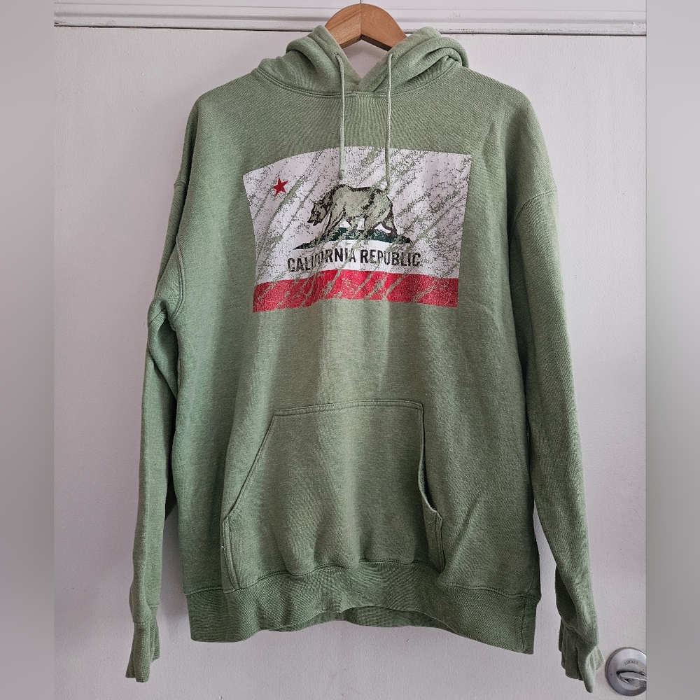 California Repiblic Men's Light Green Hooded Sweatshirt Size XXL - Picture 1 of 5